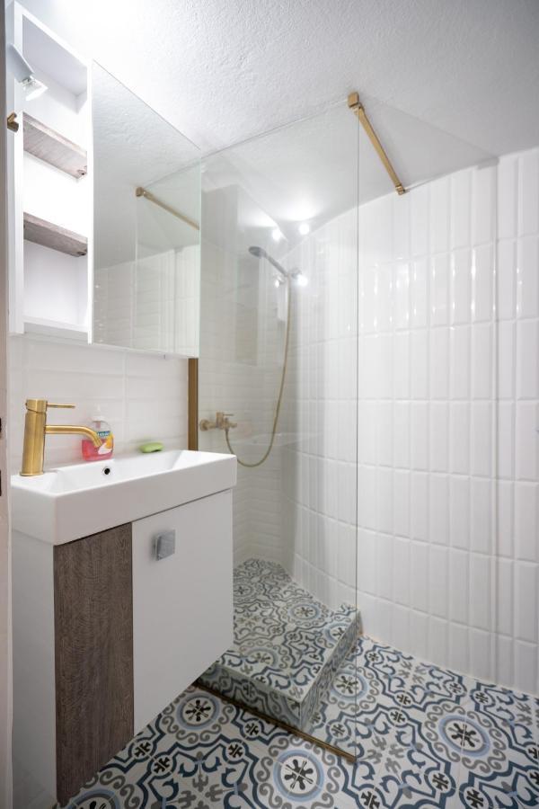 Panormou Metro Station 1 Bedroom 2 Persons Flat Atenas Exterior foto