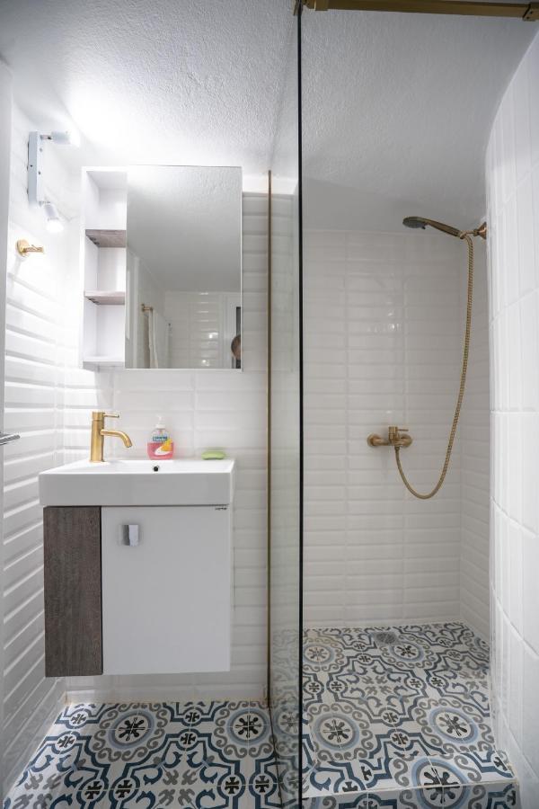 Panormou Metro Station 1 Bedroom 2 Persons Flat Atenas Exterior foto